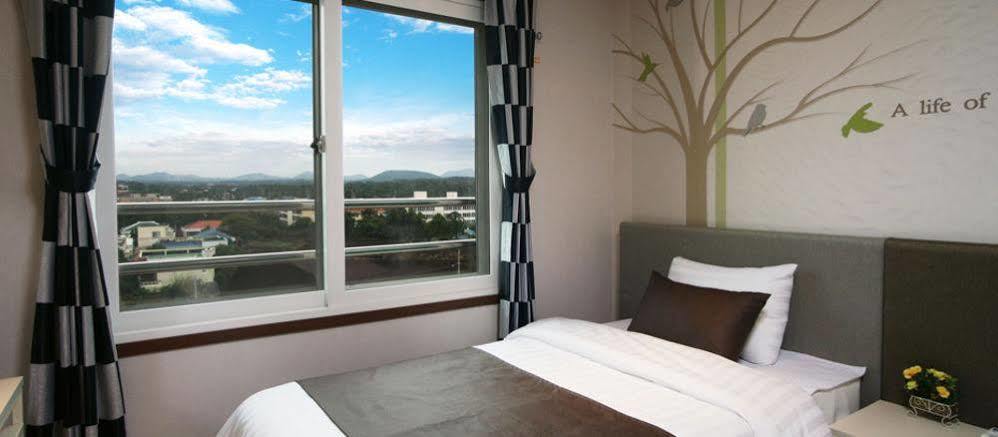 Seongsan Aqua Beach Hotel Seogwipo Exterior foto